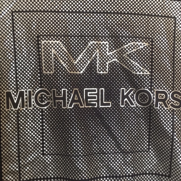 Michael Kors Men’s Tee Large - Picture 2 of 4